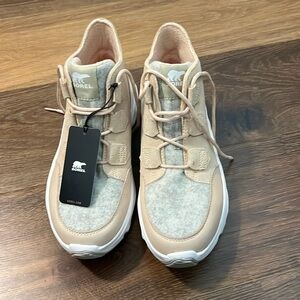 Sorel Women’s Kinetic Breakthu Caribou waterproof boot